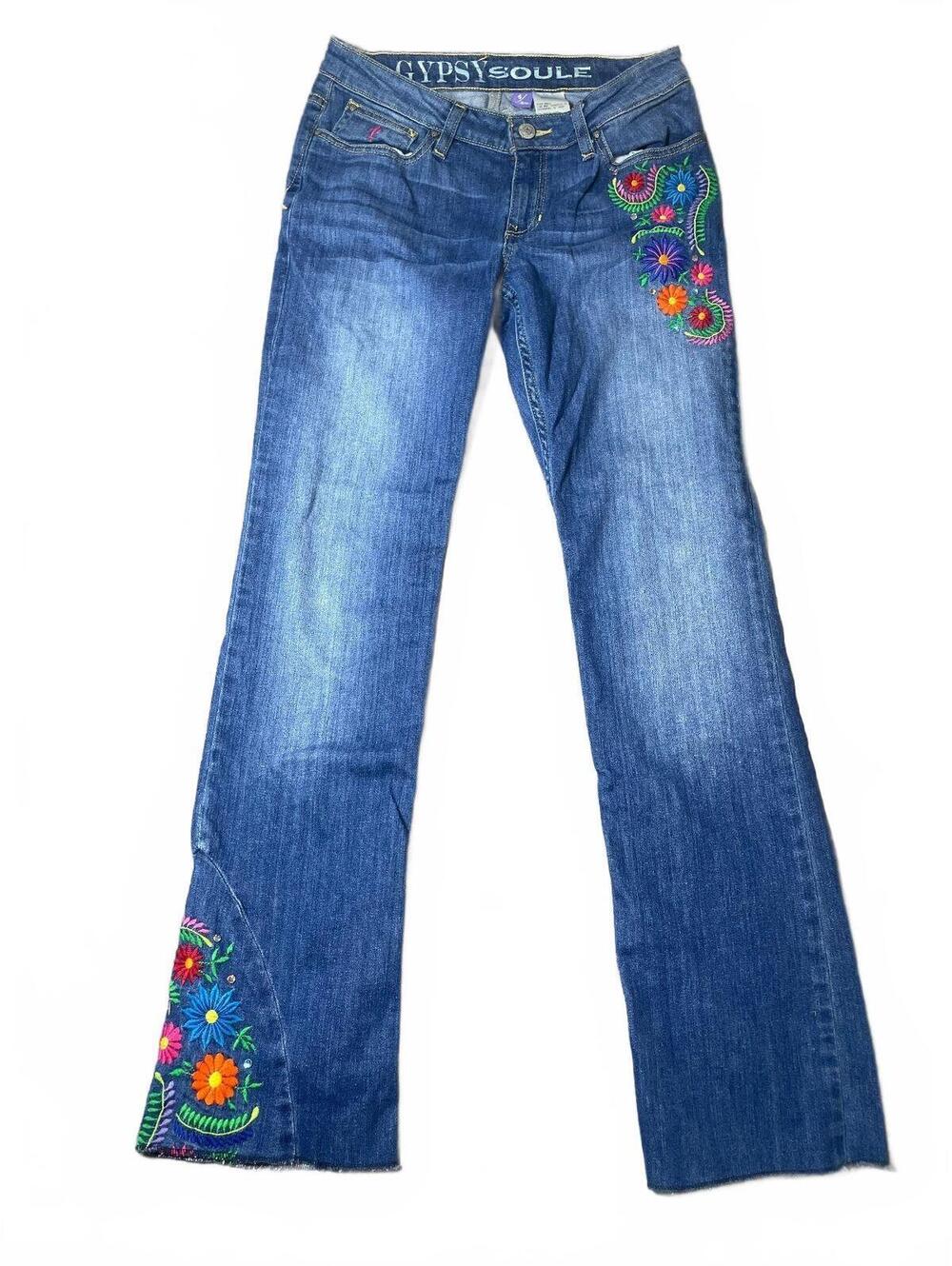 Gypsy Soule Multi Color Floral Embroidered Bootcut Jeans Sz 4/27 EUC-126